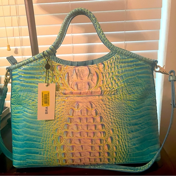 Brahmin • Cotton Candy 🍭 - Picture 2 of 8